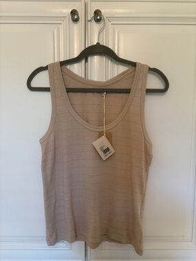 Faherty whisper Tank Top - size small